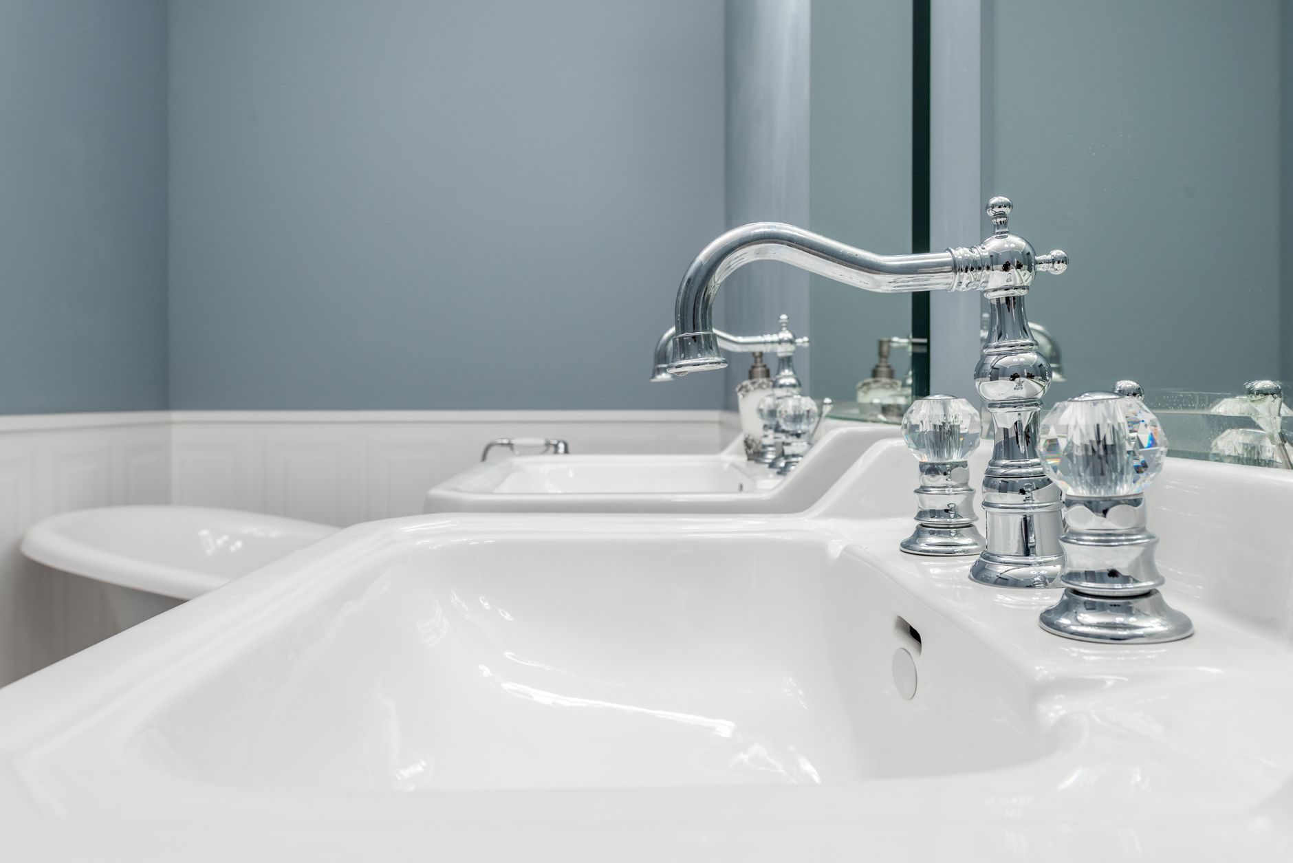 Fixture Installation – Leon Valley
